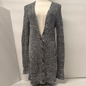 American Eagle Outfitters Black & White Knit Sweater 32” long 16” pit-to-pit